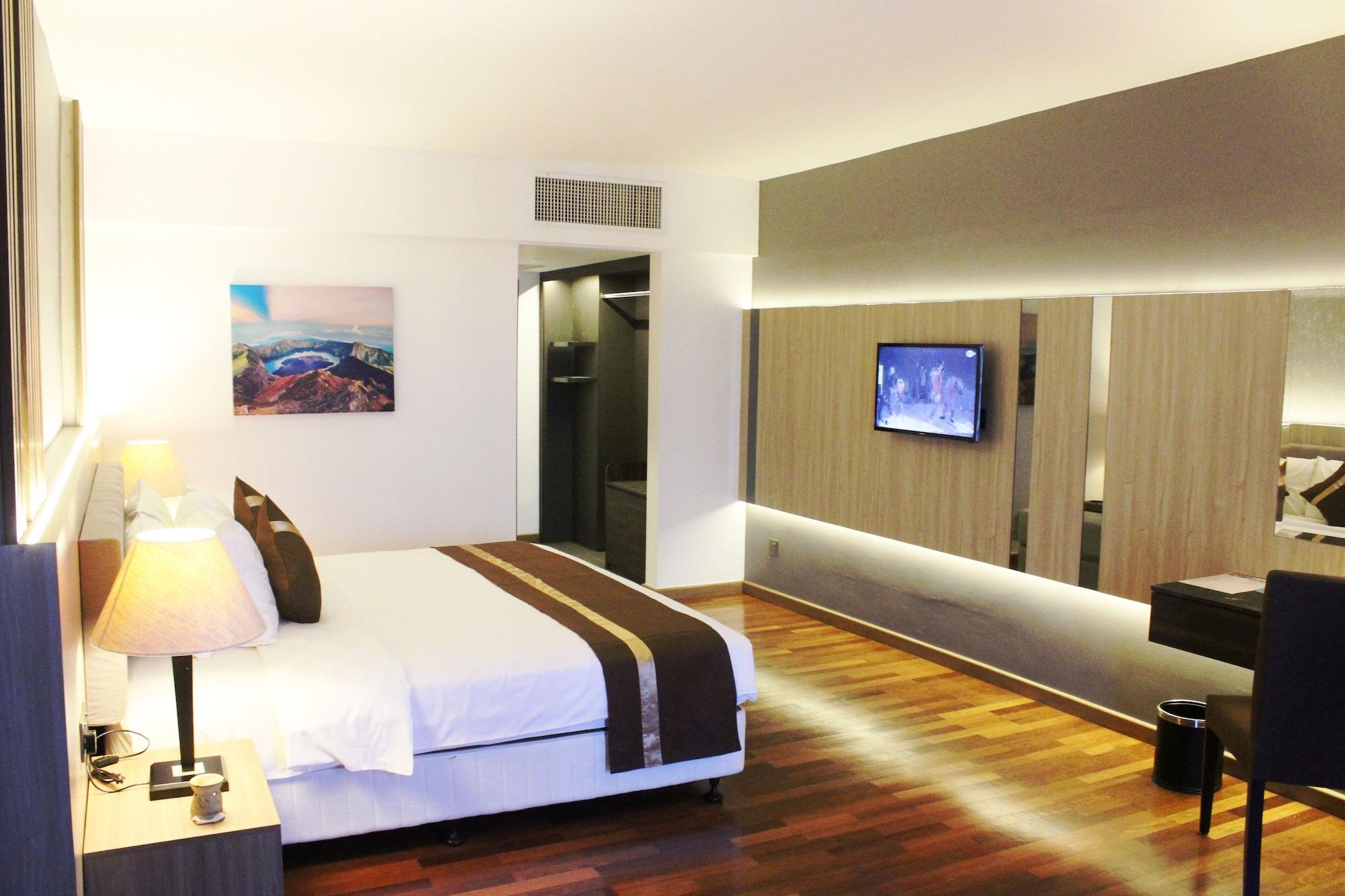 Batam View Beach Resort Нонгса Экстерьер фото