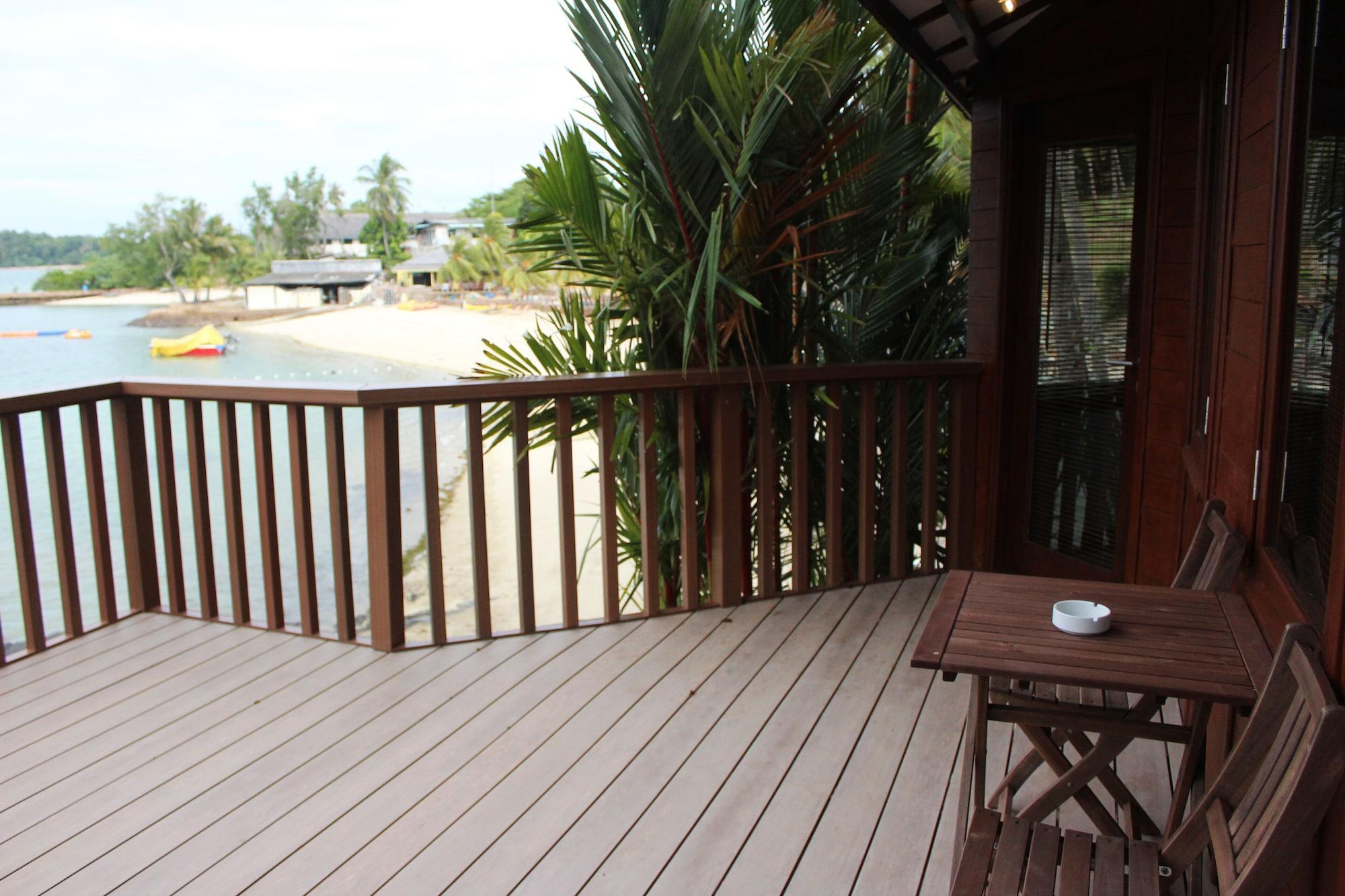 Batam View Beach Resort Нонгса Экстерьер фото