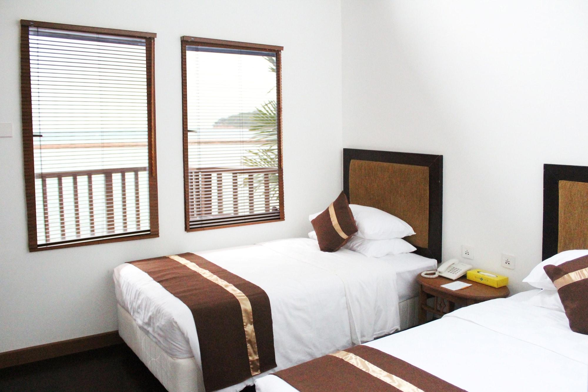 Batam View Beach Resort Нонгса Экстерьер фото