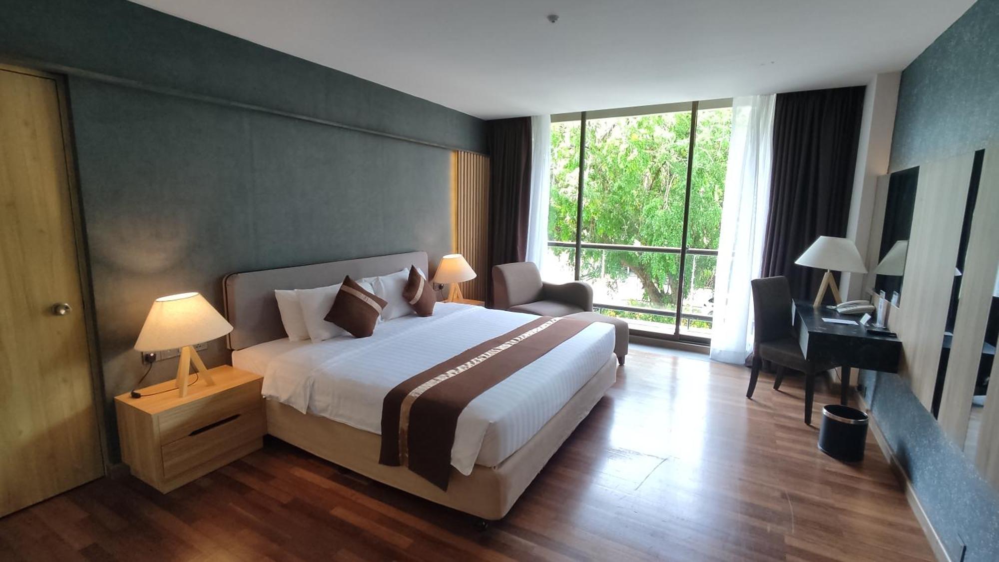 Batam View Beach Resort Нонгса Экстерьер фото