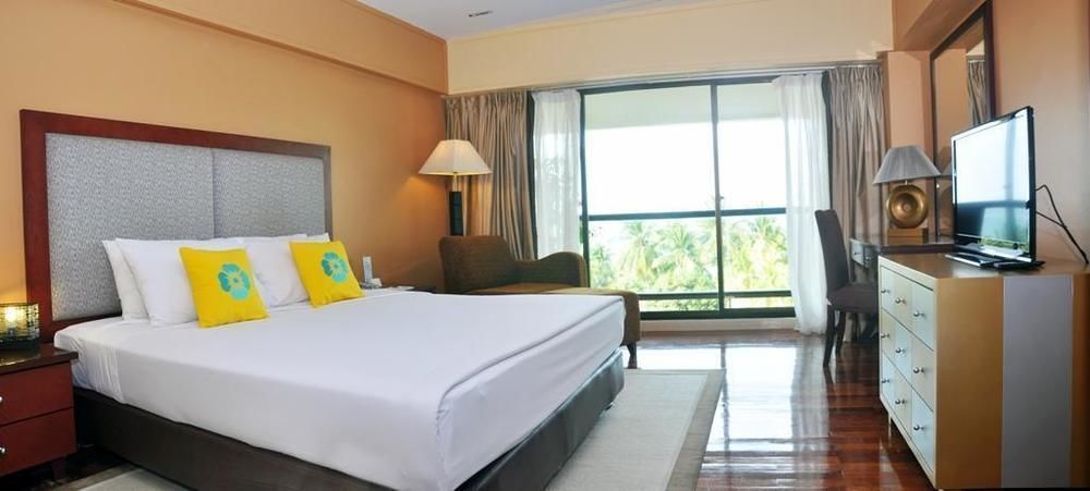 Batam View Beach Resort Нонгса Экстерьер фото