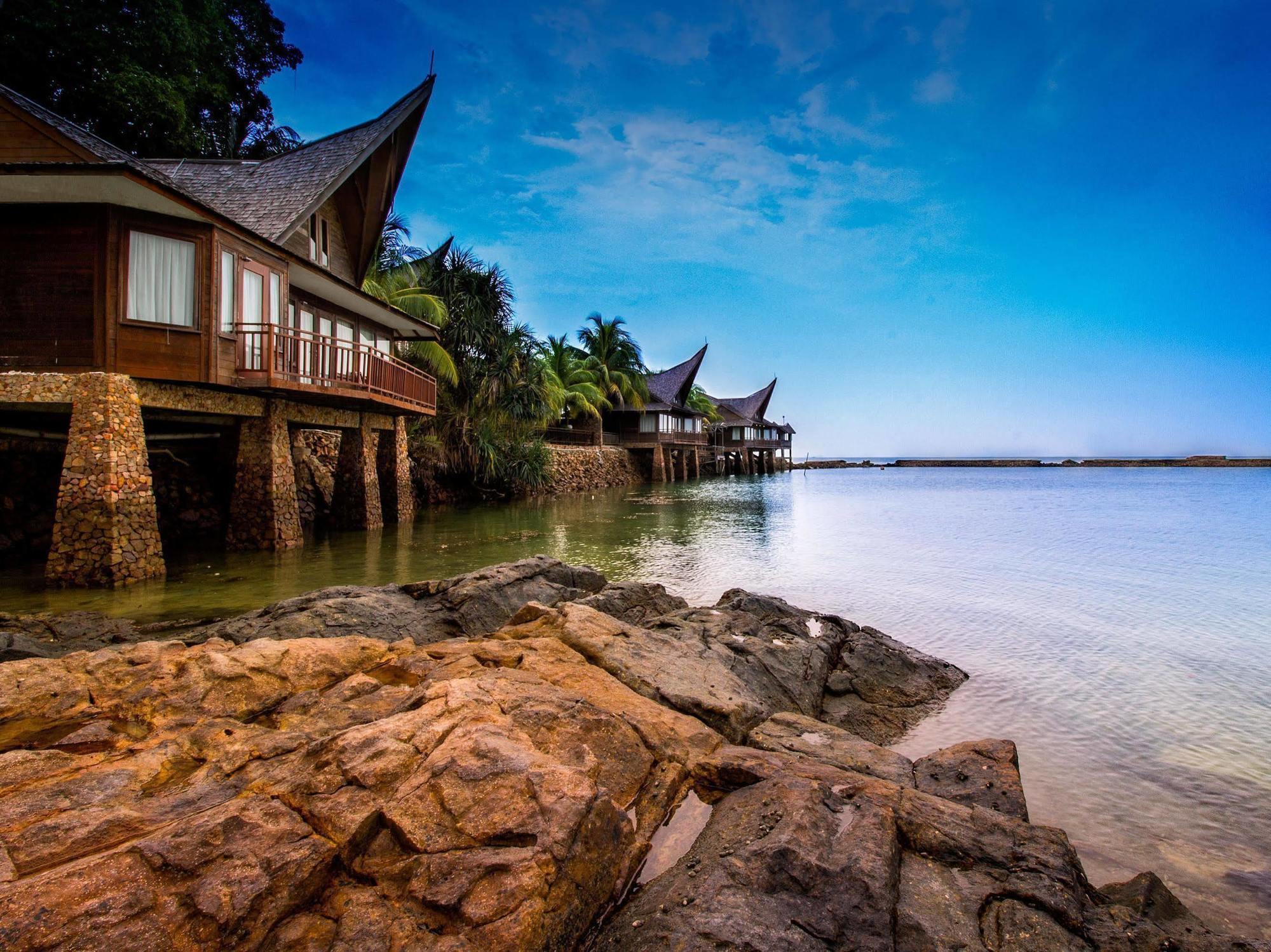 Batam View Beach Resort Нонгса Экстерьер фото