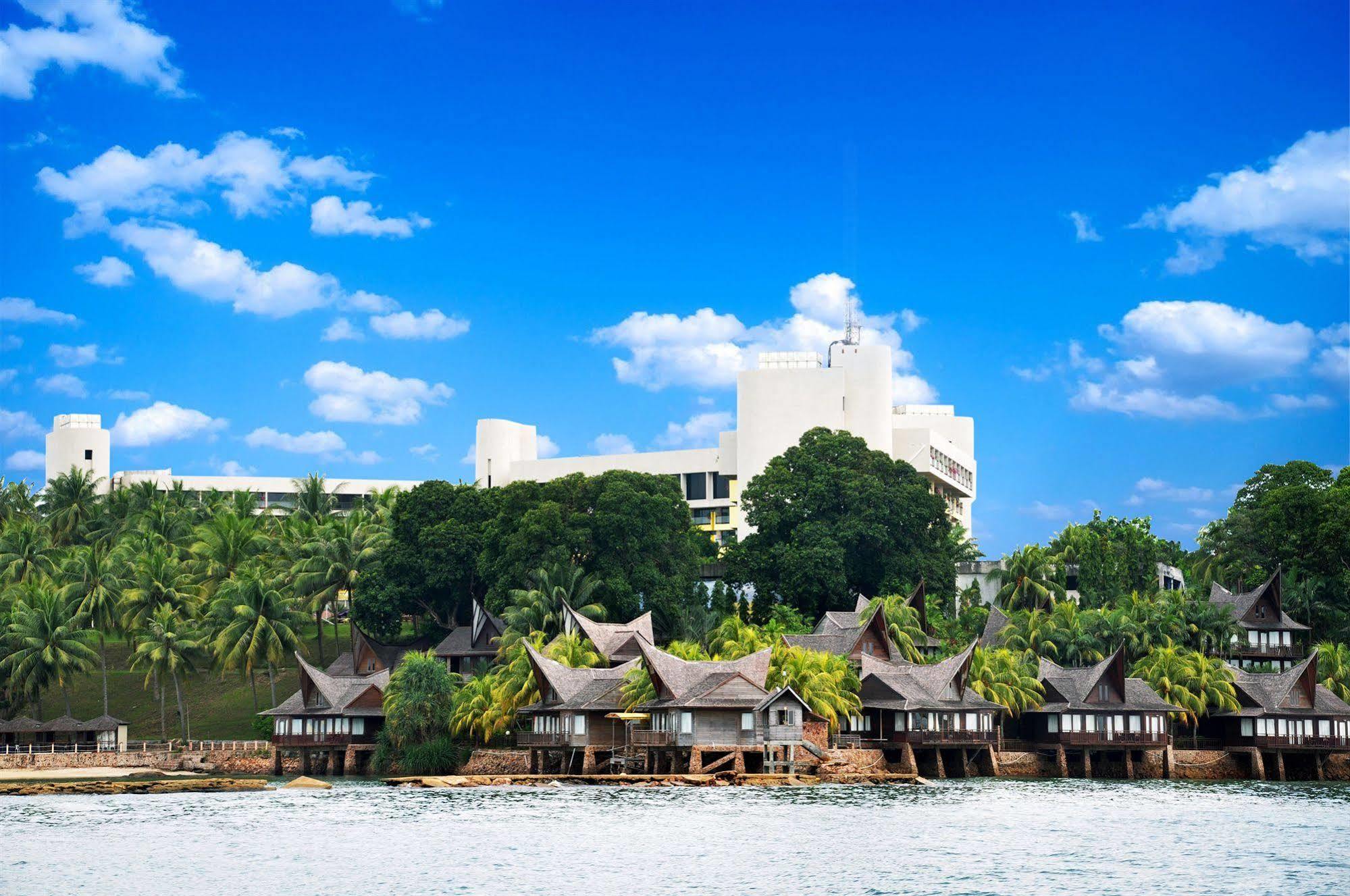 Batam View Beach Resort Нонгса Экстерьер фото